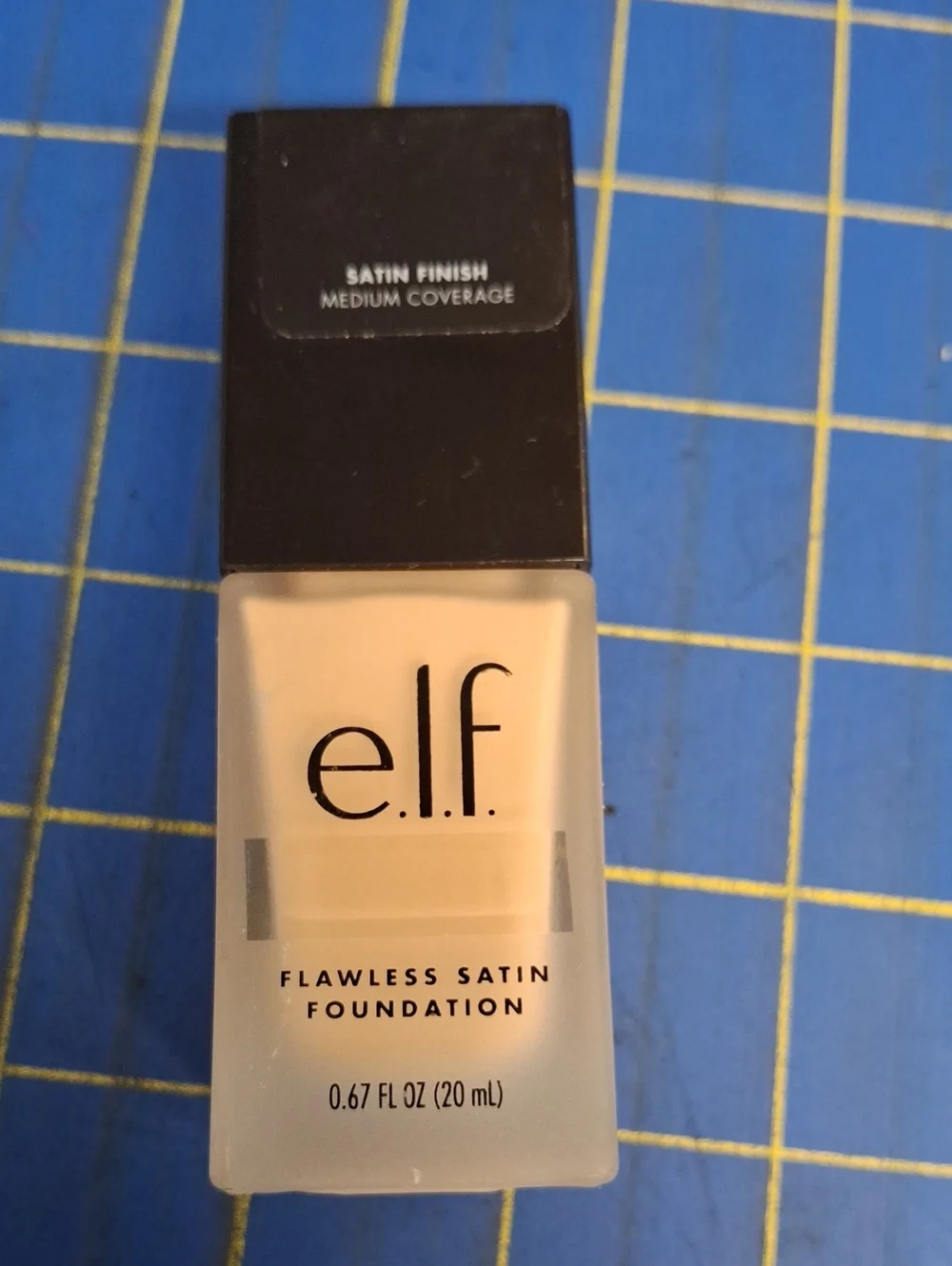 e.l.f. Flawless Satin Foundation Medium Coverage 20ml New Sealed  240 Vanilla